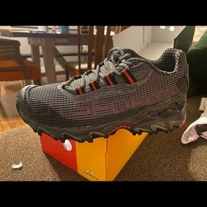 Womens Size 7 La Sportiva Wildcat trail running